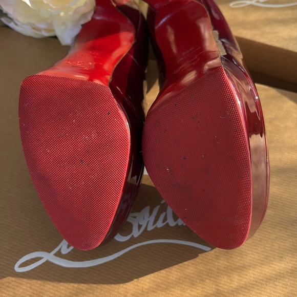 Christian Louboutin Ruby Red Patent Leather High Heels Size EU 37.5 Beautiful! - Picture 6 of 12